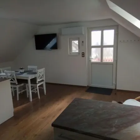 Anno Ll. Apartmán